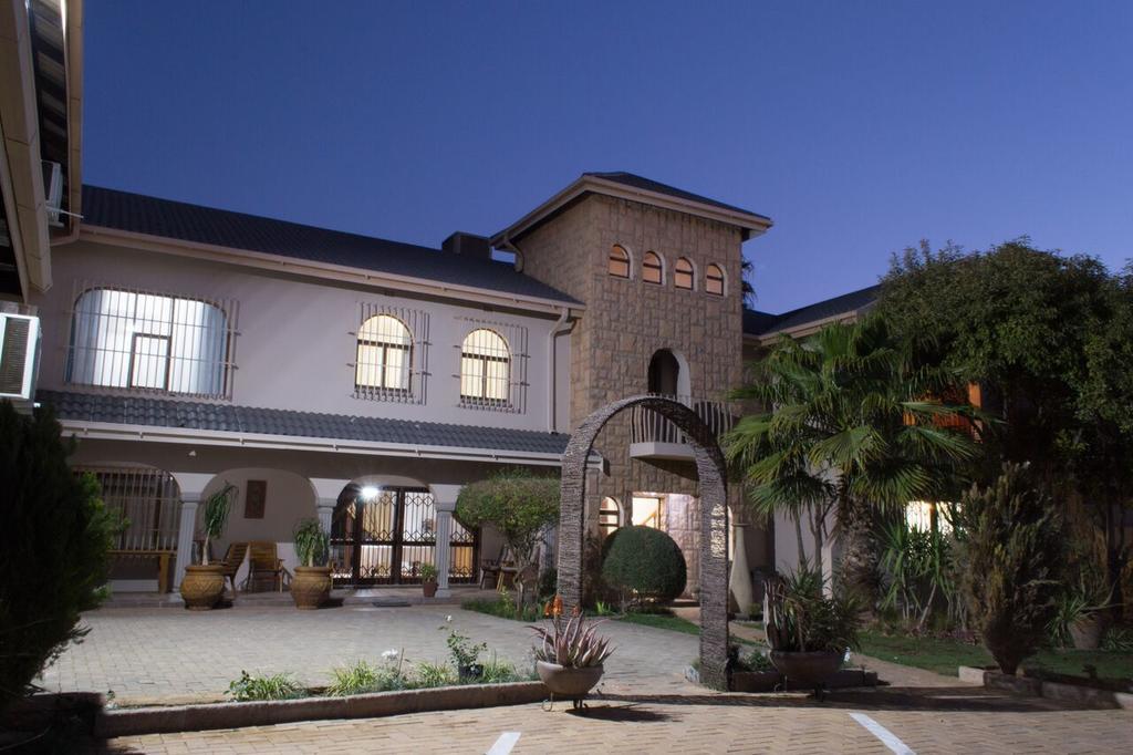 Tuscany Vryburg Exterior foto