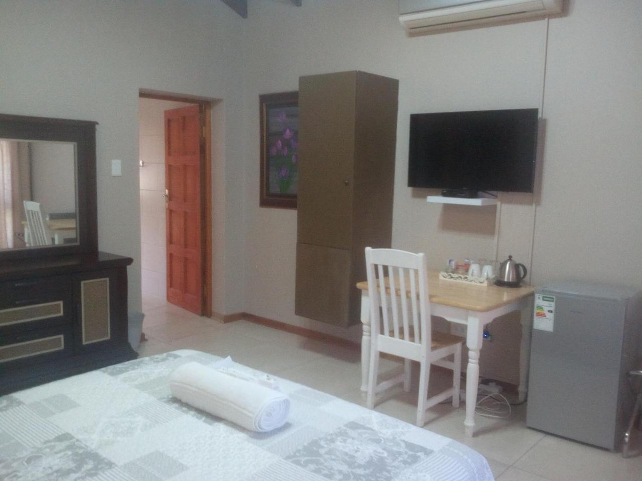 Tuscany Vryburg Exterior foto